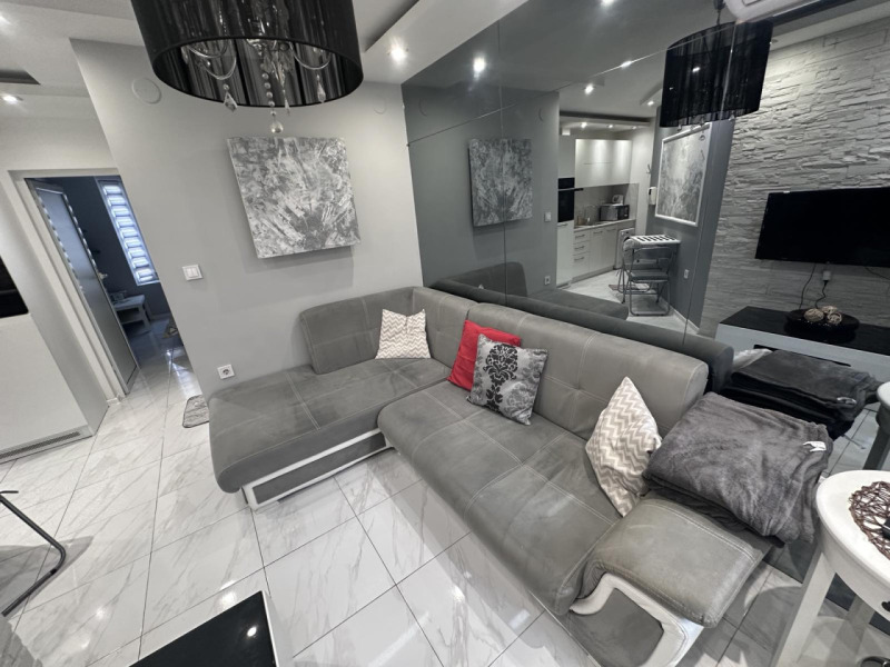 K pronájmu  1 ložnice Plovdiv , Kamenica 1 , 65 m2 | 98802877