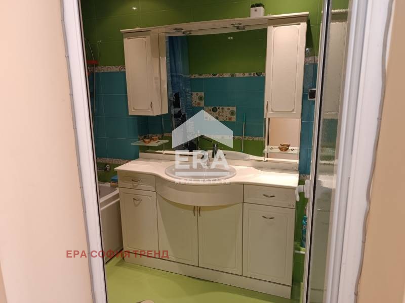 Дава под наем 2-СТАЕН, гр. София, Гоце Делчев, снимка 10 - Апартаменти - 54052314