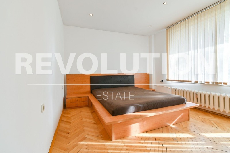 Дава под наем 4-СТАЕН, гр. София, Лозенец, снимка 14 - Апартаменти - 53315406