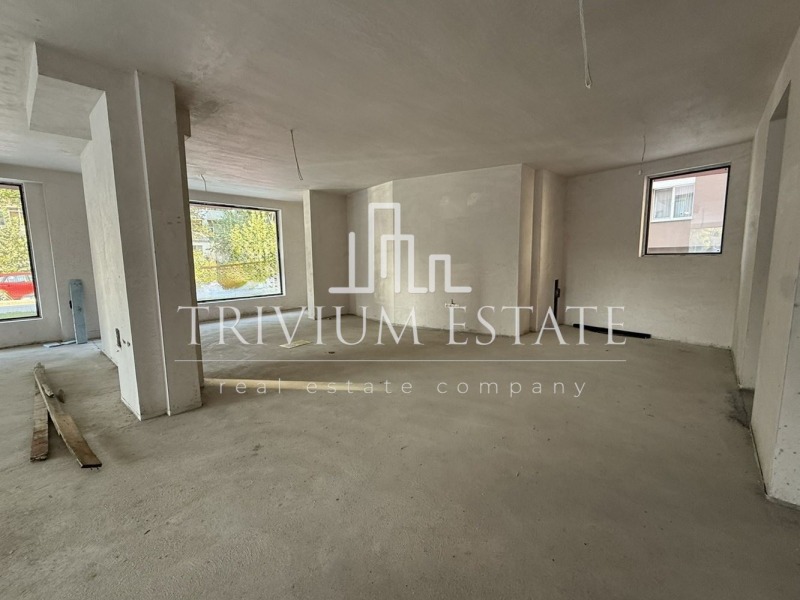 Под наем МАГАЗИН, град Пловдив, Южен • 2200 € • 74140423 — Holmes.bg