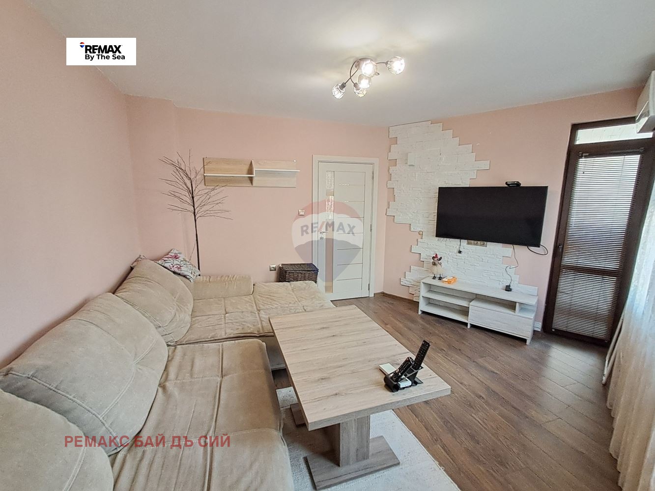 Дава под наем 2-СТАЕН, гр. Варна, Базар Левски