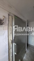 Под наем ОФИС, град София, Овча купел 2 • 3200 € • 27981582 11