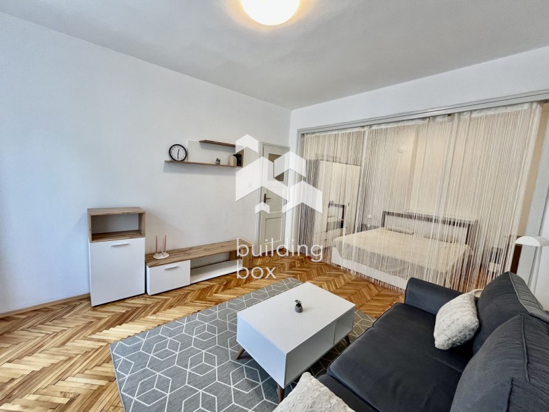En renta  Estudio Sofia , Tsentar , 47 metros cuadrados | 84881300 - imagen [4]