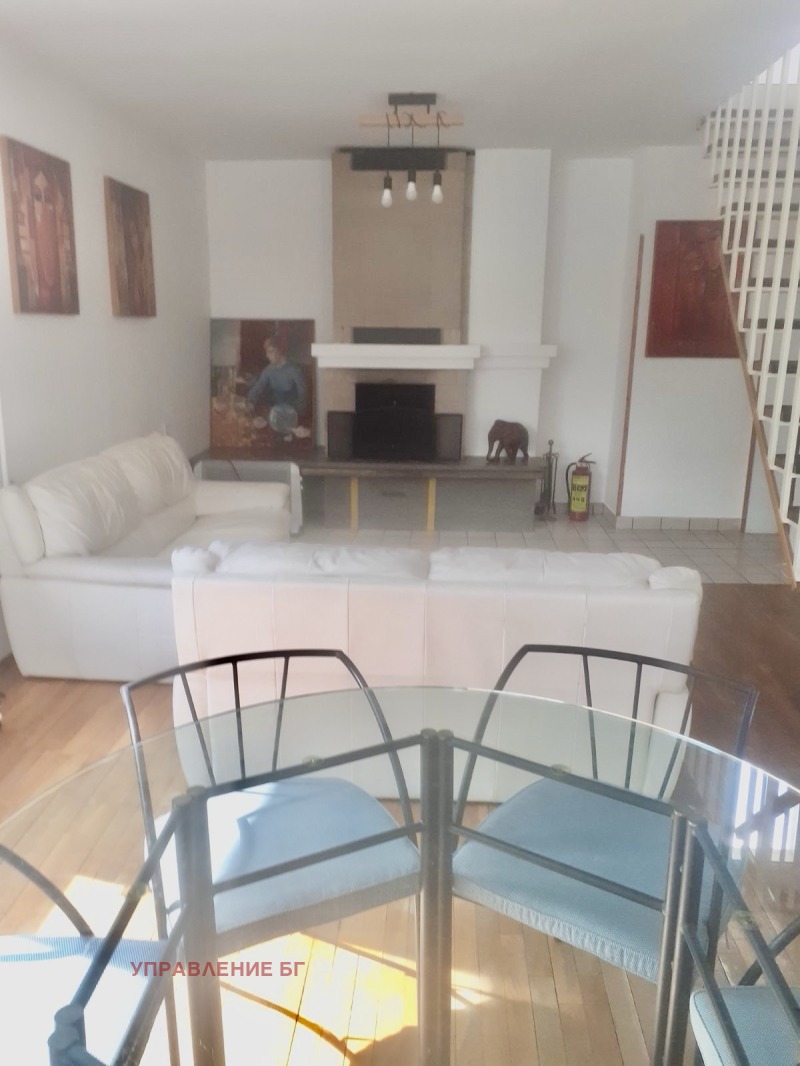 Da affittare  2 camere da letto Sofia , Boiana , 201 mq | 80861790