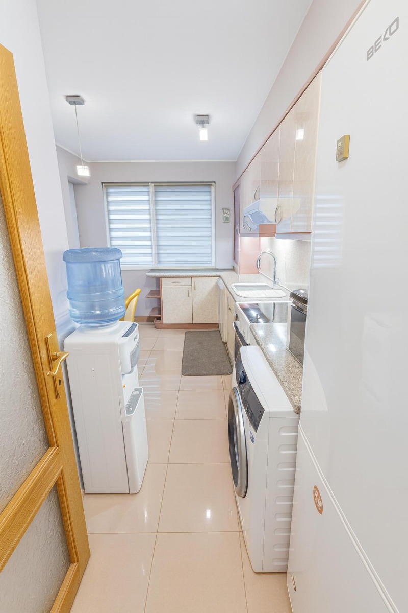 Дава под наем 3-СТАЕН, гр. Пловдив, Младежки Хълм, снимка 2 - Апартаменти - 52167946