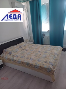 2 camere da letto Shirok tsentar, Pleven 1