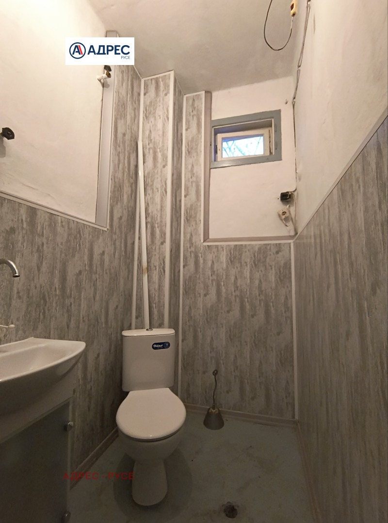 Дава под наем МАГАЗИН, гр. Русе, Широк център, снимка 8 - Магазини - 53095549