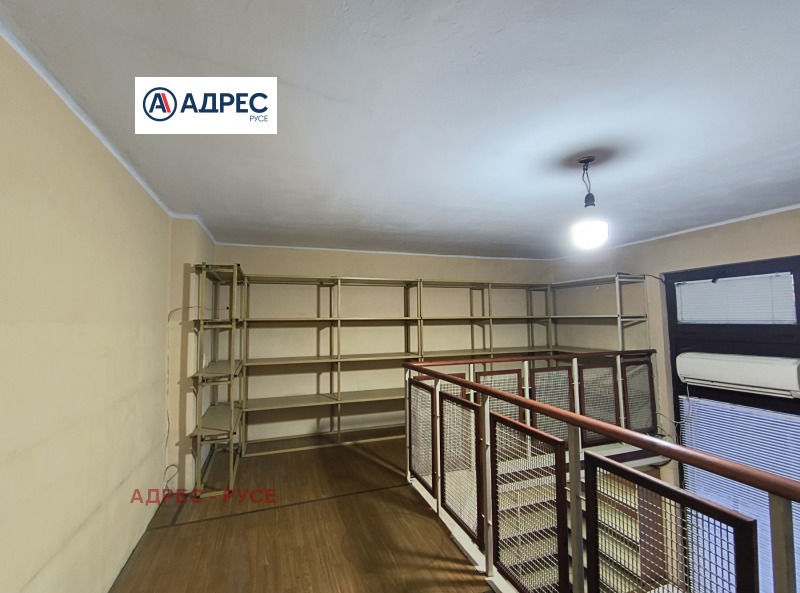 Дава под наем МАГАЗИН, гр. Русе, Широк център, снимка 6 - Магазини - 53095549