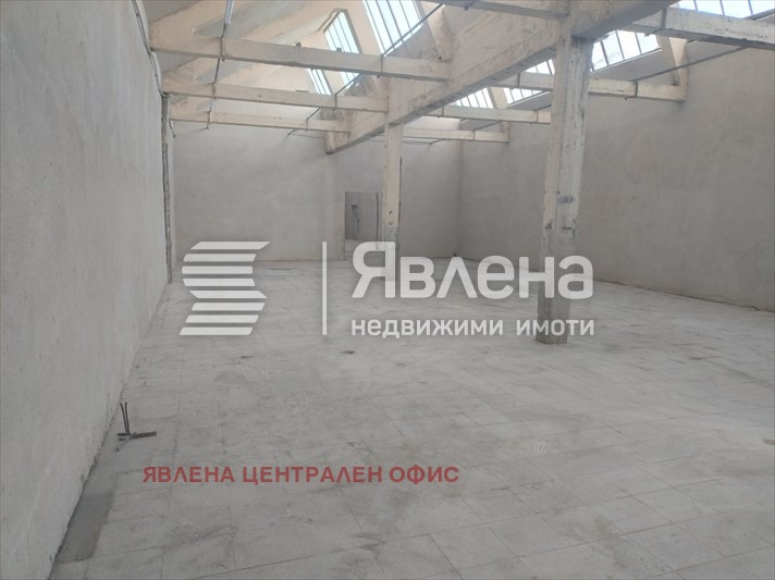 Дава под наем ПРОМ. ПОМЕЩЕНИЕ, гр. София, с. Световрачене, снимка 3 - Производствени сгради - 53687165