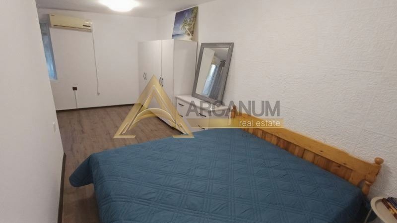 Дава под наем ЕТАЖ ОТ КЪЩА, гр. Варна, Трошево, снимка 6 - Етаж от къща - 53717916