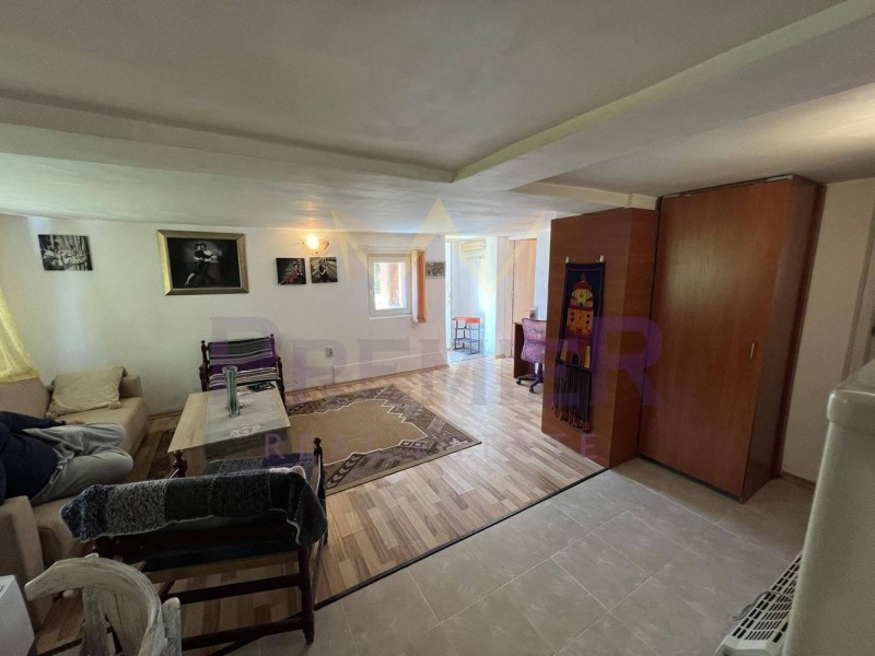 Дава под наем 3-СТАЕН, гр. Варна, м-т Долна Трака, снимка 4 - Апартаменти - 53440704