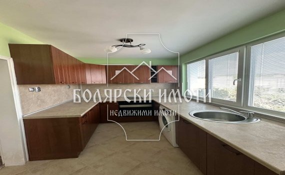 De inchiriat  3 dormitoare Velico Târnovo , Țentâr , 110 mp | 83015965 - imagine [5]