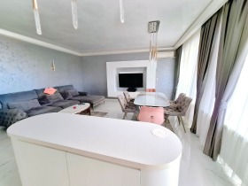 2 chambres Mladost 1, Varna