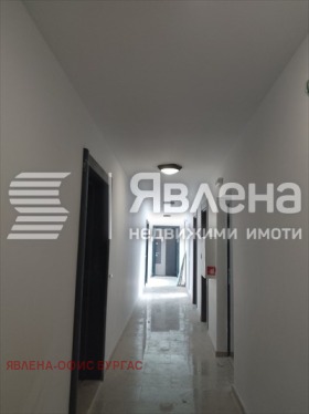Escritório Centar, Burgas 11