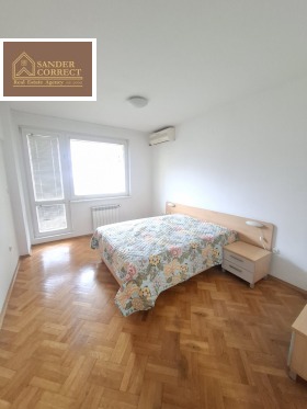 ���� ��� ���� 3-����� | Imot.bg � ����� ������ 8