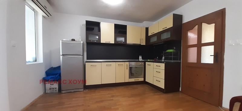 Издаје се  1 спаваћа соба Варна , Лјатно кино Тракија , 68 м2 | 58173116 - слика [9]