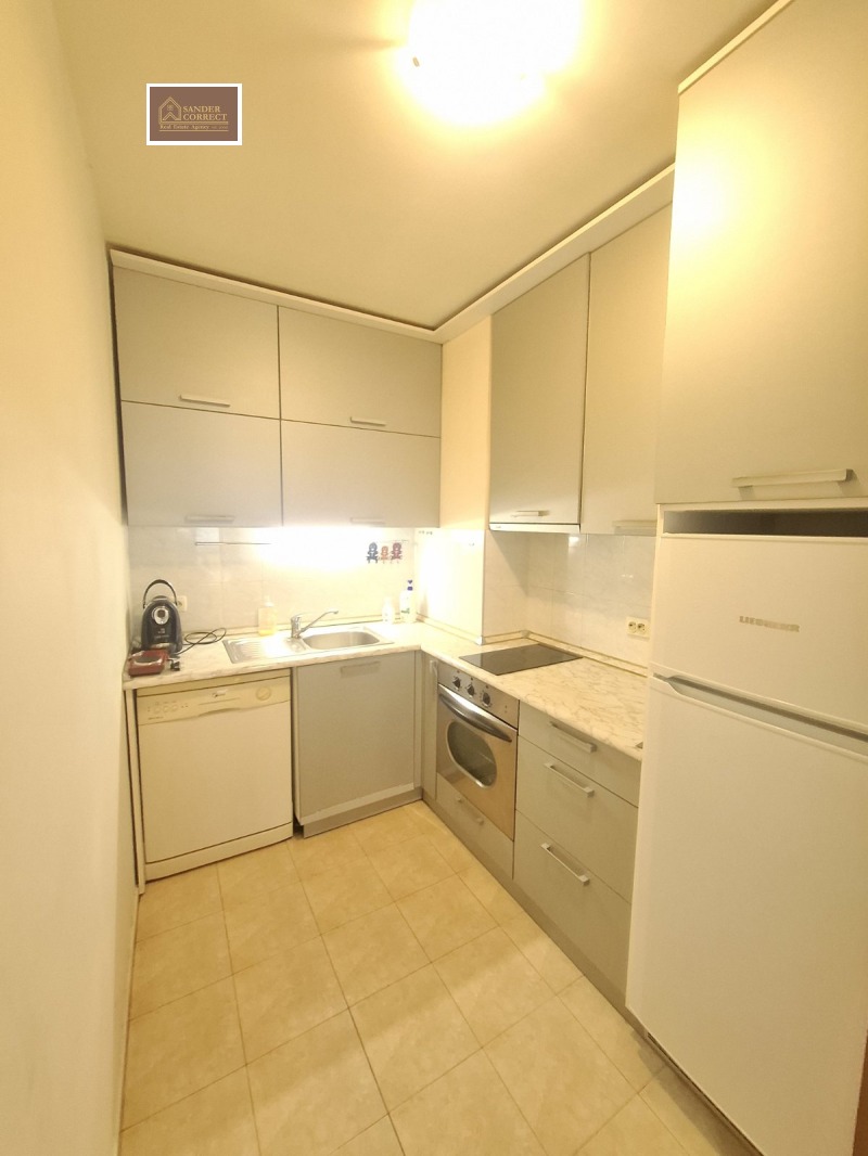 Дава под наем 3-СТАЕН, гр. София, Иван Вазов, снимка 3 - Апартаменти - 53519088