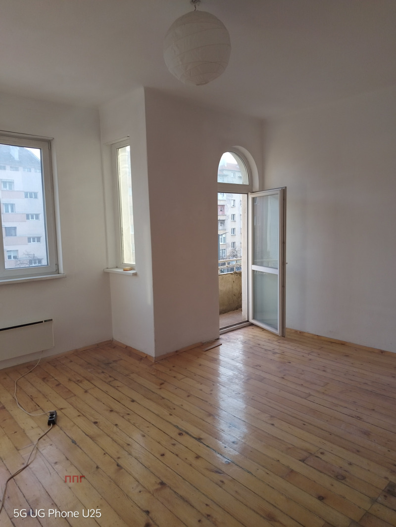 Дава под наем МНОГОСТАЕН, гр. София, Център, снимка 4 - Апартаменти - 52981758