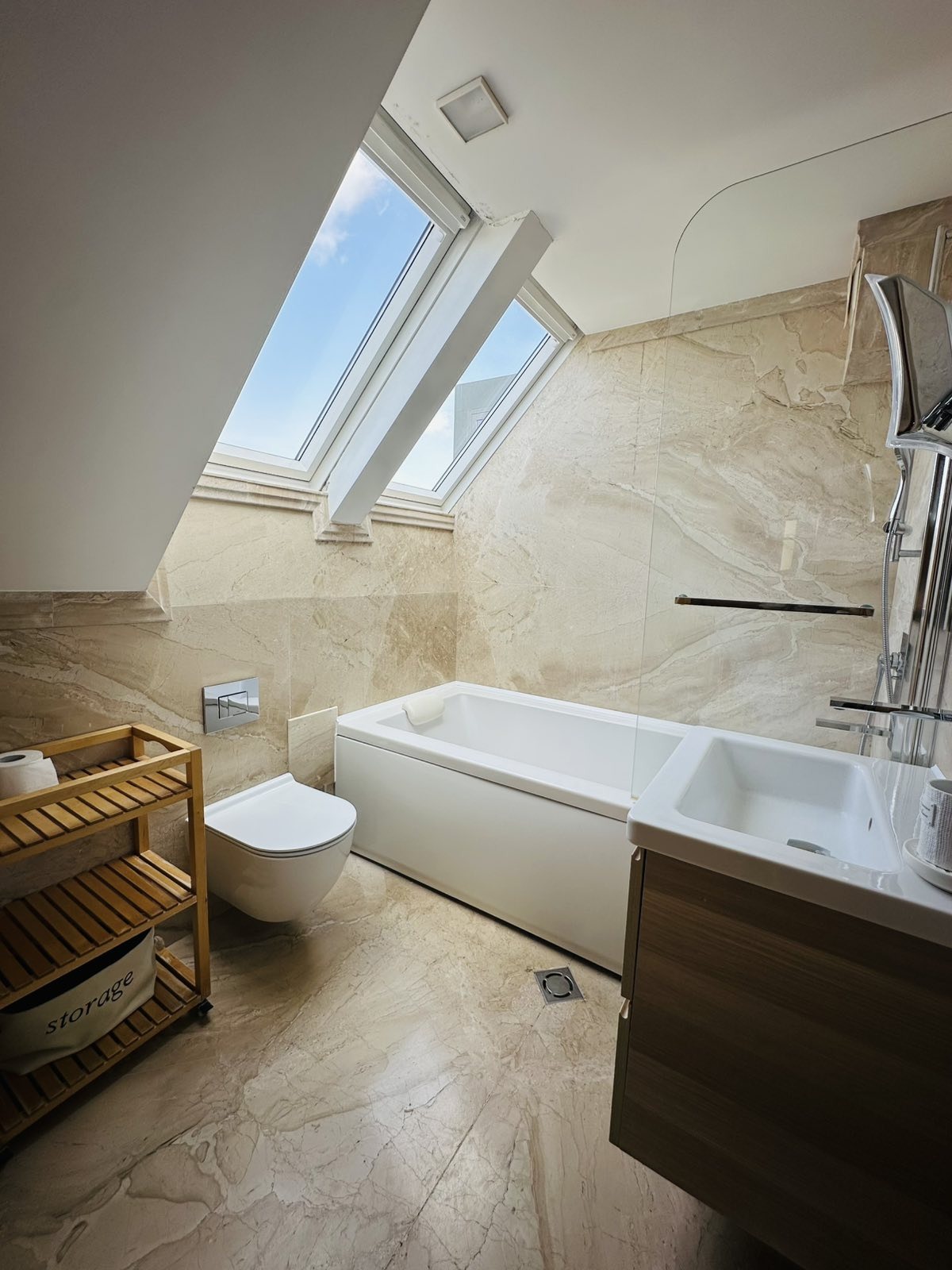 Дава под наем 4-СТАЕН, гр. София, Симеоново, снимка 10 - Апартаменти - 53970508