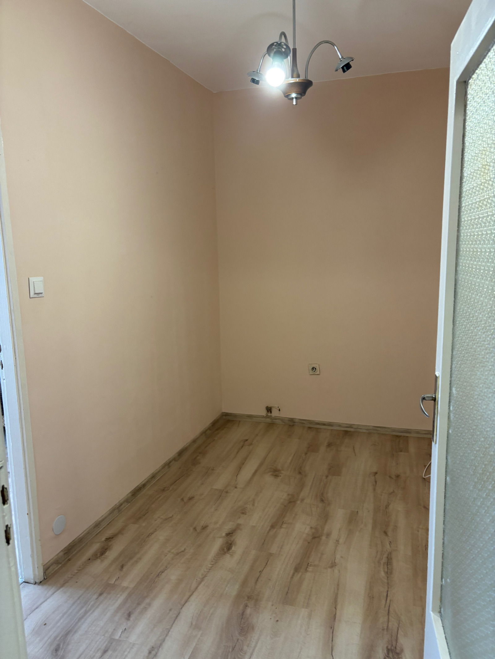 Дава под наем 2-СТАЕН, гр. Стара Загора, Самара 3, снимка 2 - Апартаменти - 55783825
