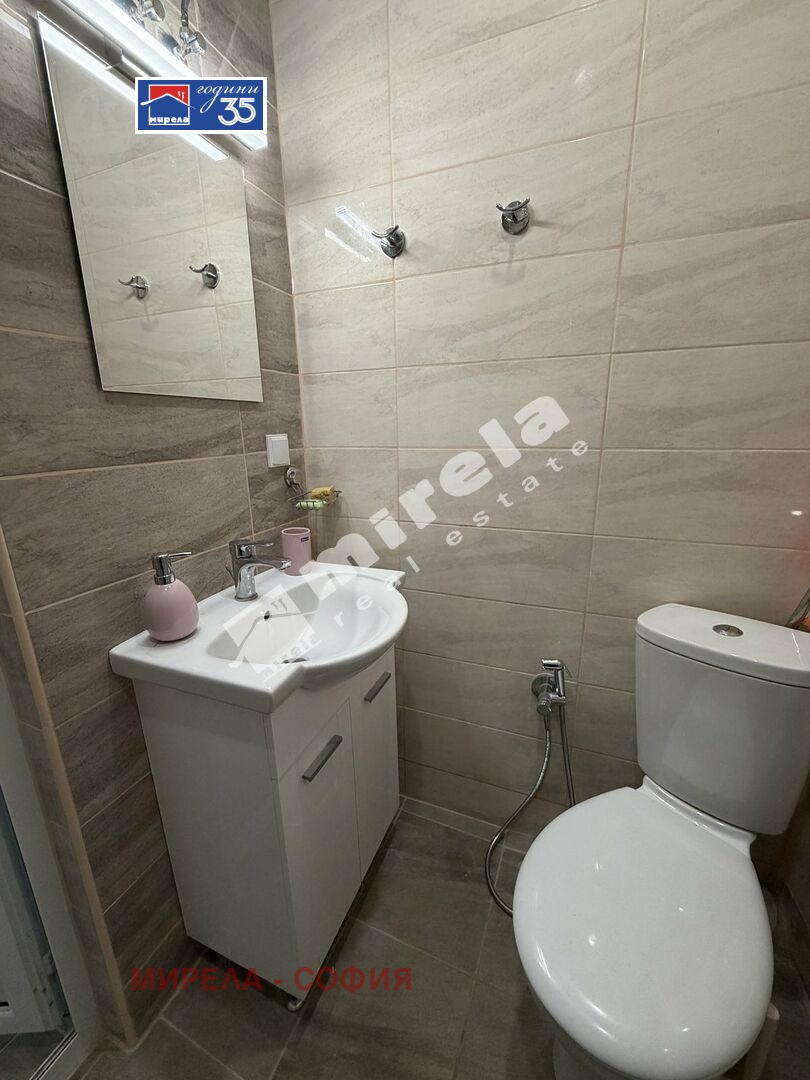 Дава под наем 3-СТАЕН, гр. София, Изгрев, снимка 15 - Апартаменти - 56324379