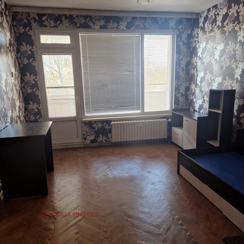 Do wynajęcia  Studio Ruse , Wazrażdane , 45 mkw | 84573699 - obraz [2]