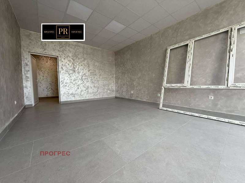 Издаје се  Канцеларија Пловдив , Гагарин , 40 м2 | 33882169 - слика [3]