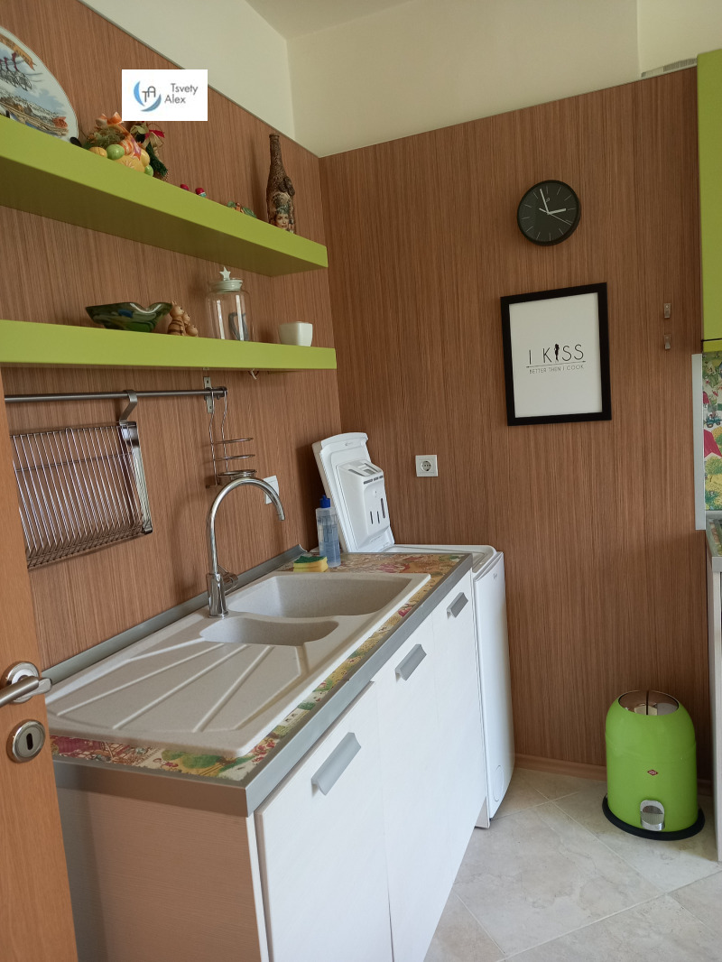 Til leie  2 soverom Sofia , Tsentar , 89 kvm | 99774946 - bilde [10]