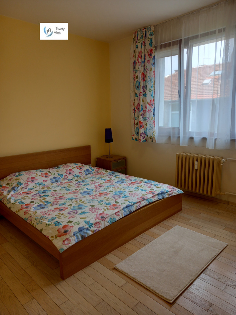 Til leie  2 soverom Sofia , Tsentar , 89 kvm | 99774946 - bilde [7]