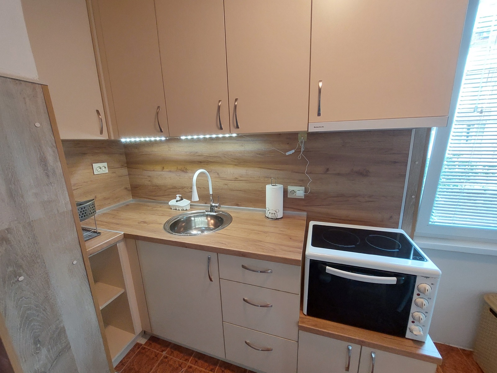 Дава под наем 2-СТАЕН, гр. Велико Търново, Колю Фичето, снимка 3 - Апартаменти - 53732243