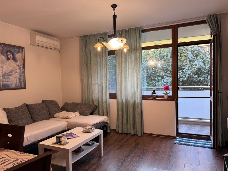 K pronájmu  1 ložnice Plovdiv , Mladežki Chalm , 65 m2 | 50181398