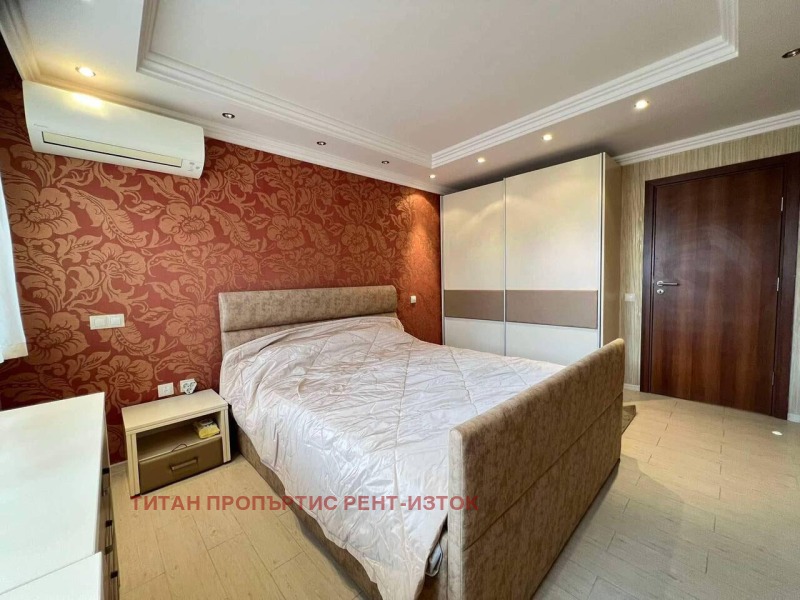 Дава под наем 2-СТАЕН, гр. Бургас, Изгрев, снимка 4 - Апартаменти - 52330223