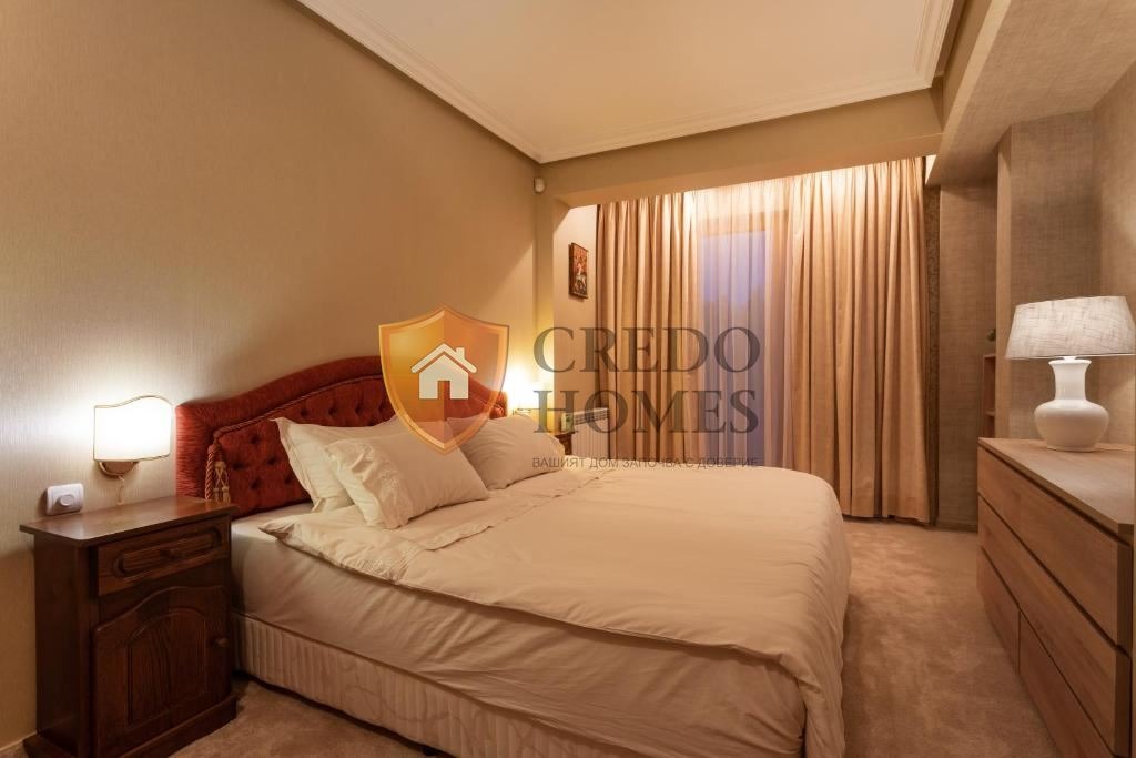 Дава под наем ЕТАЖ ОТ КЪЩА, гр. Велико Търново, Център, снимка 6 - Етаж от къща - 54192730