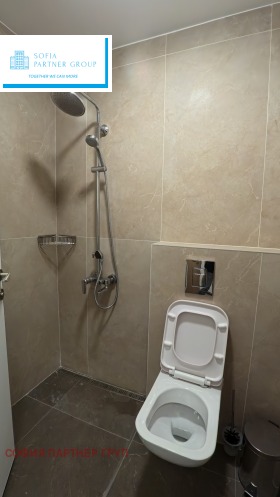 1 chambre Triagalnika, Sofia 6