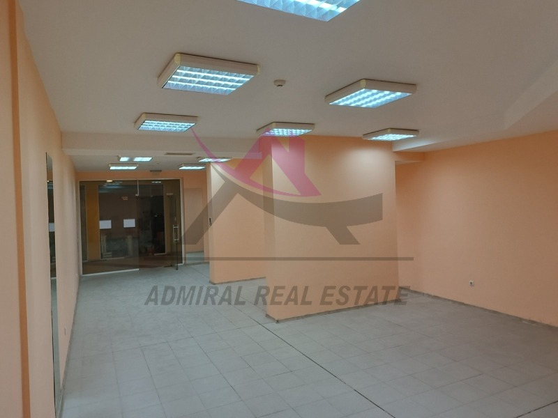 A louer  Boutique Varna , Vazrajdane 1 , 80 m² | 95099322 - image [4]