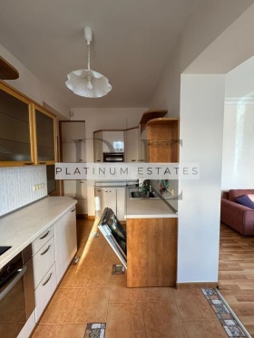 ����� ���� ��� ���� 3-�����,���� �����, ������>