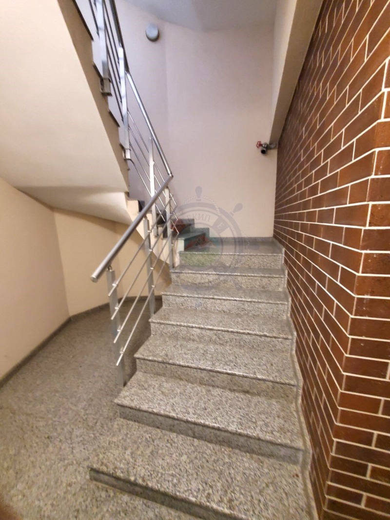 В аренду  2 спальни Варна , Зимно кино Тракия , 80 кв.м | 72745792 - изображение [12]