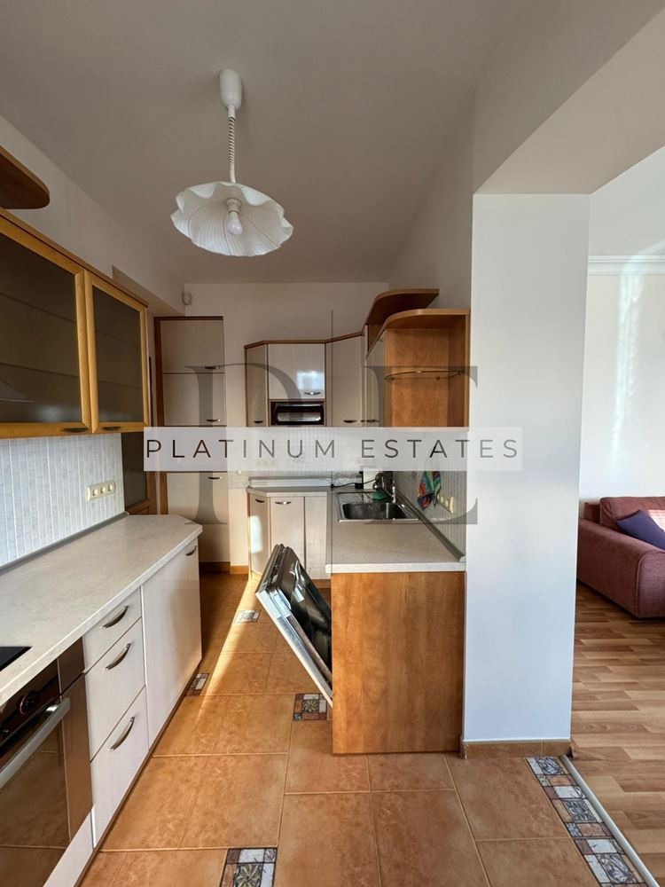 Дава под наем 3-СТАЕН, гр. София, Център, снимка 3 - Апартаменти - 54120333