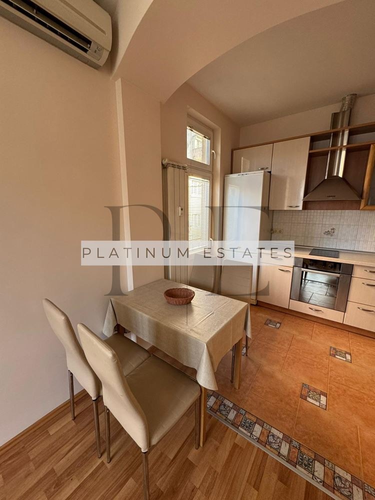 Дава под наем 3-СТАЕН, гр. София, Център, снимка 2 - Апартаменти - 54120333