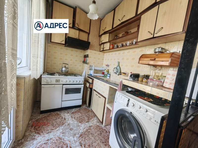 Дава под наем  4-стаен град Варна , ХЕИ , 98 кв.м | 97220819 - изображение [6]