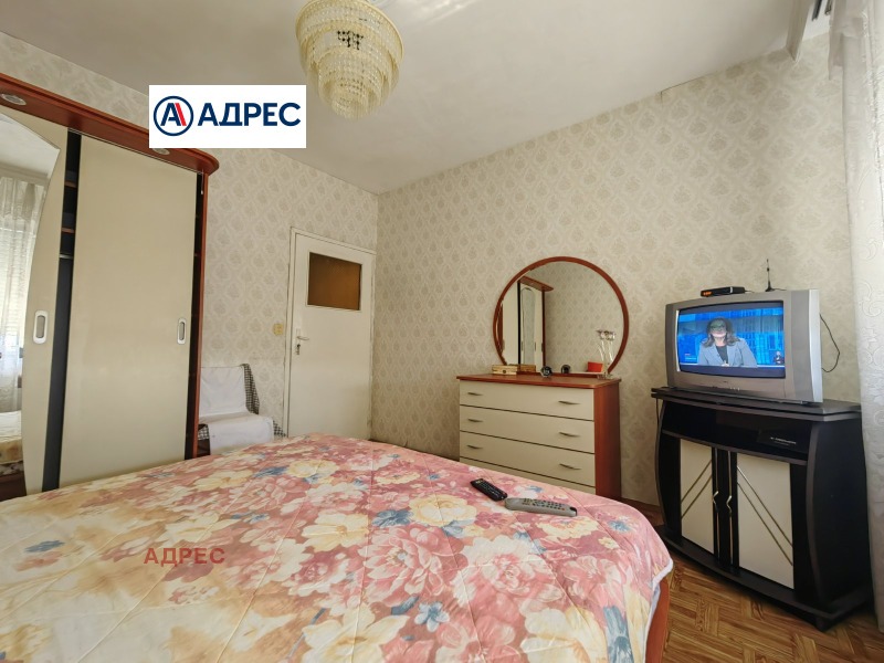 Дава под наем  4-стаен град Варна , ХЕИ , 98 кв.м | 97220819 - изображение [2]