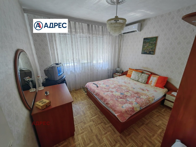 Дава под наем  4-стаен град Варна , ХЕИ , 98 кв.м | 97220819 - изображение [3]