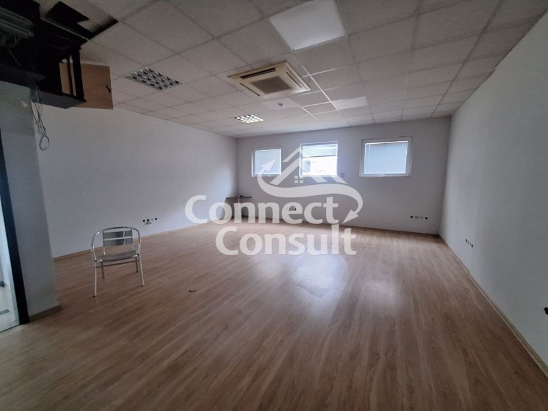 Дава под наем МАГАЗИН, гр. Пловдив, Рогошко шосе, снимка 7 - Магазини - 53149230