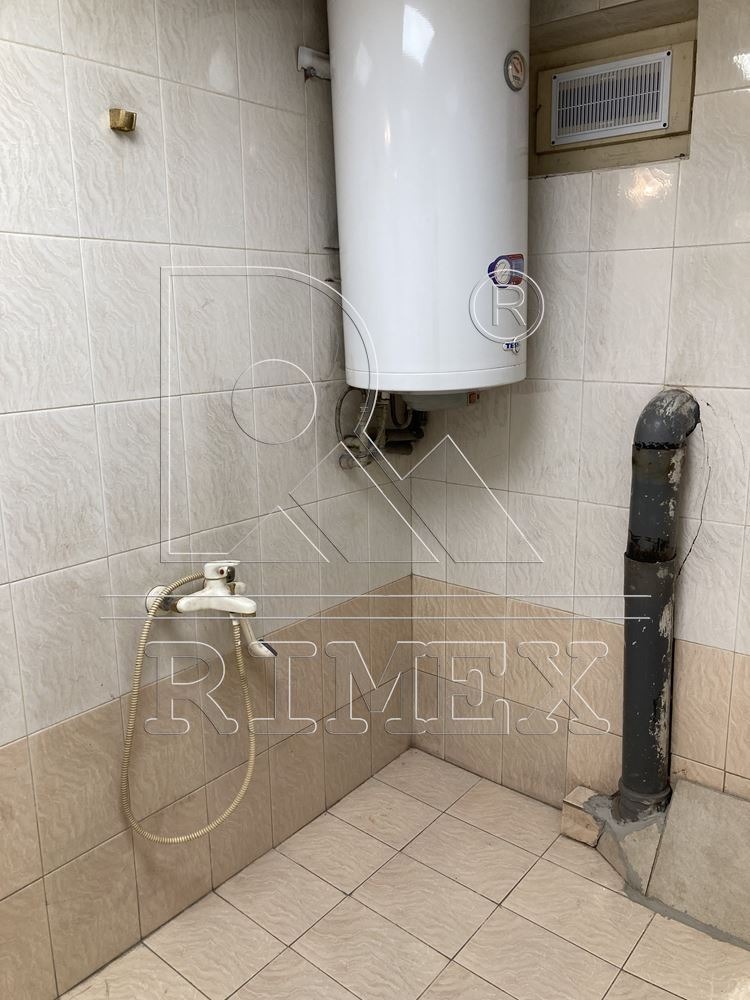 Дава под наем МАГАЗИН, гр. Пловдив, Кършияка, снимка 6 - Магазини - 55920487
