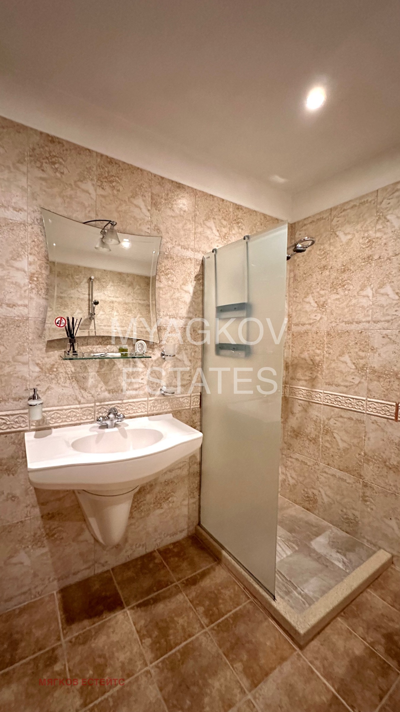 Дава под наем 2-СТАЕН, гр. София, Център, снимка 14 - Апартаменти - 53341764