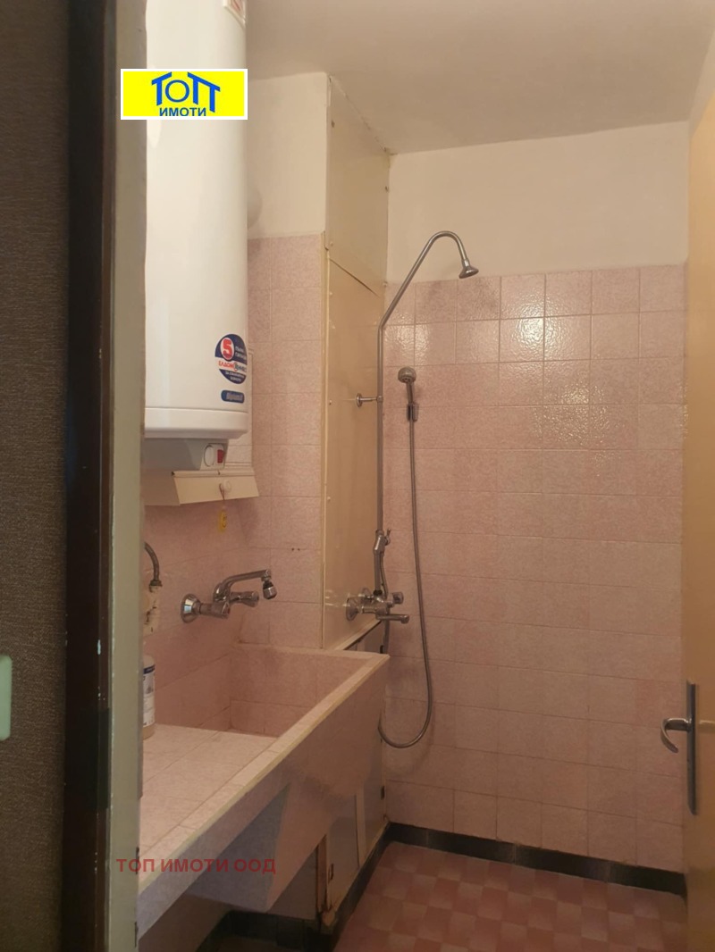 Издаје се  2 спаваће собе Русе , Центар , 85 м2 | 75208800 - слика [9]