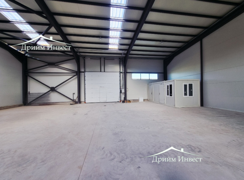 Дава под Наем СКЛАД в град Пловдив, Индустриална зона - Север - 500 кв.м / 2 045 € » 3 999.67 лв., ДРИЙМ ИНВЕСТ