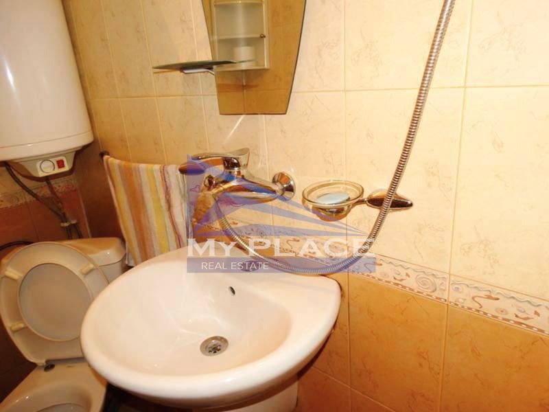 Дава под наем 1-СТАЕН, гр. Шумен, Пожарната, снимка 6 - Апартаменти - 56105272