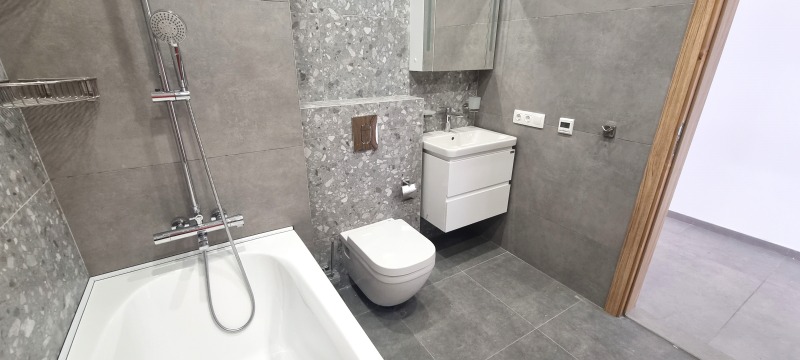 Zu vermieten  1 Schlafzimmer Burgas , Slawejkow , 70 qm | 26082437 - Bild [16]