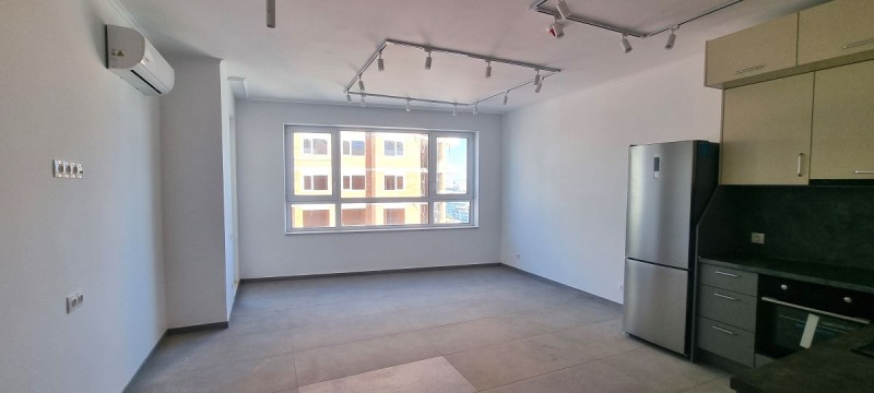 Zu vermieten  1 Schlafzimmer Burgas , Slawejkow , 70 qm | 26082437 - Bild [2]